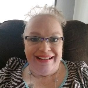 Meet your Posher, Paula